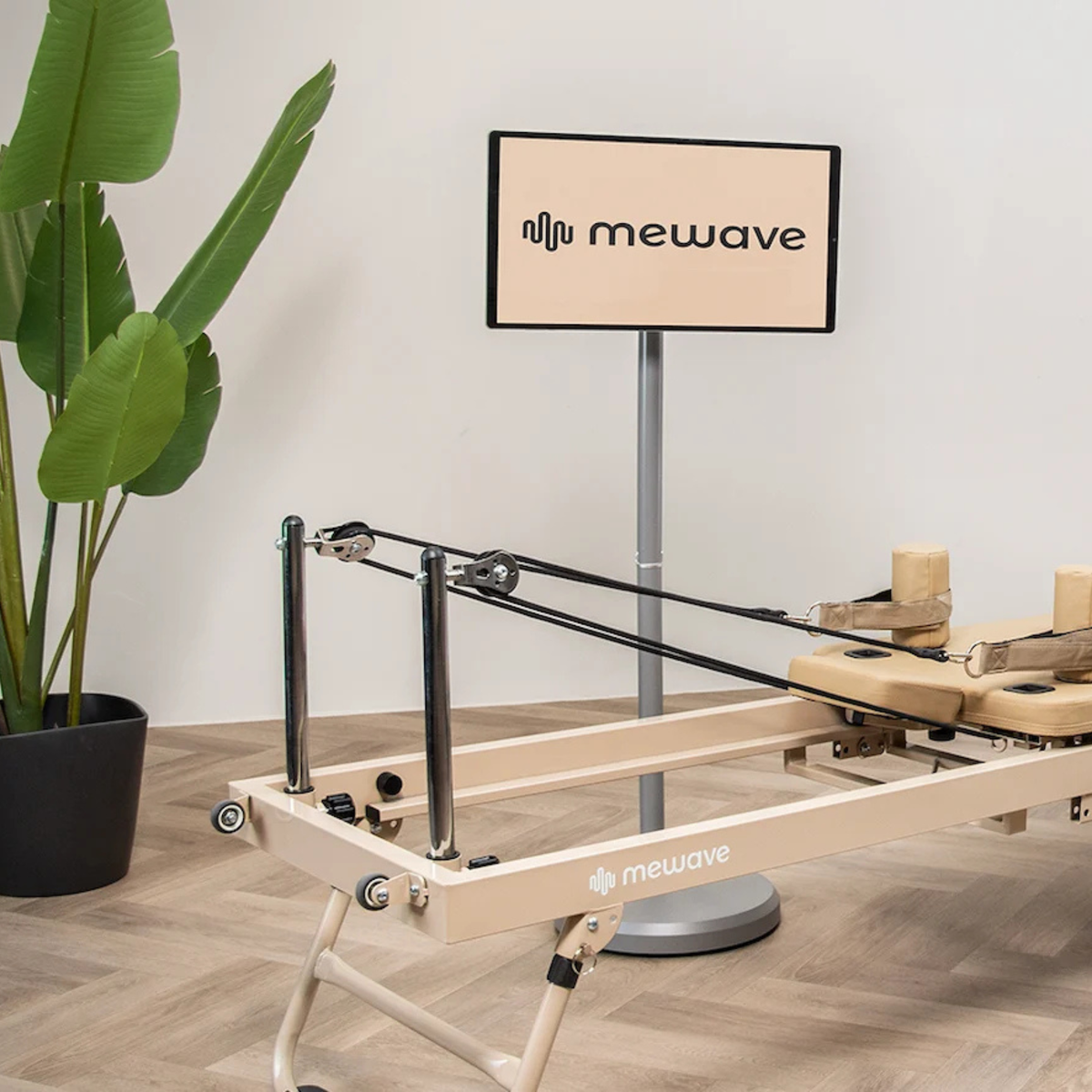 Mewave Portable Screen